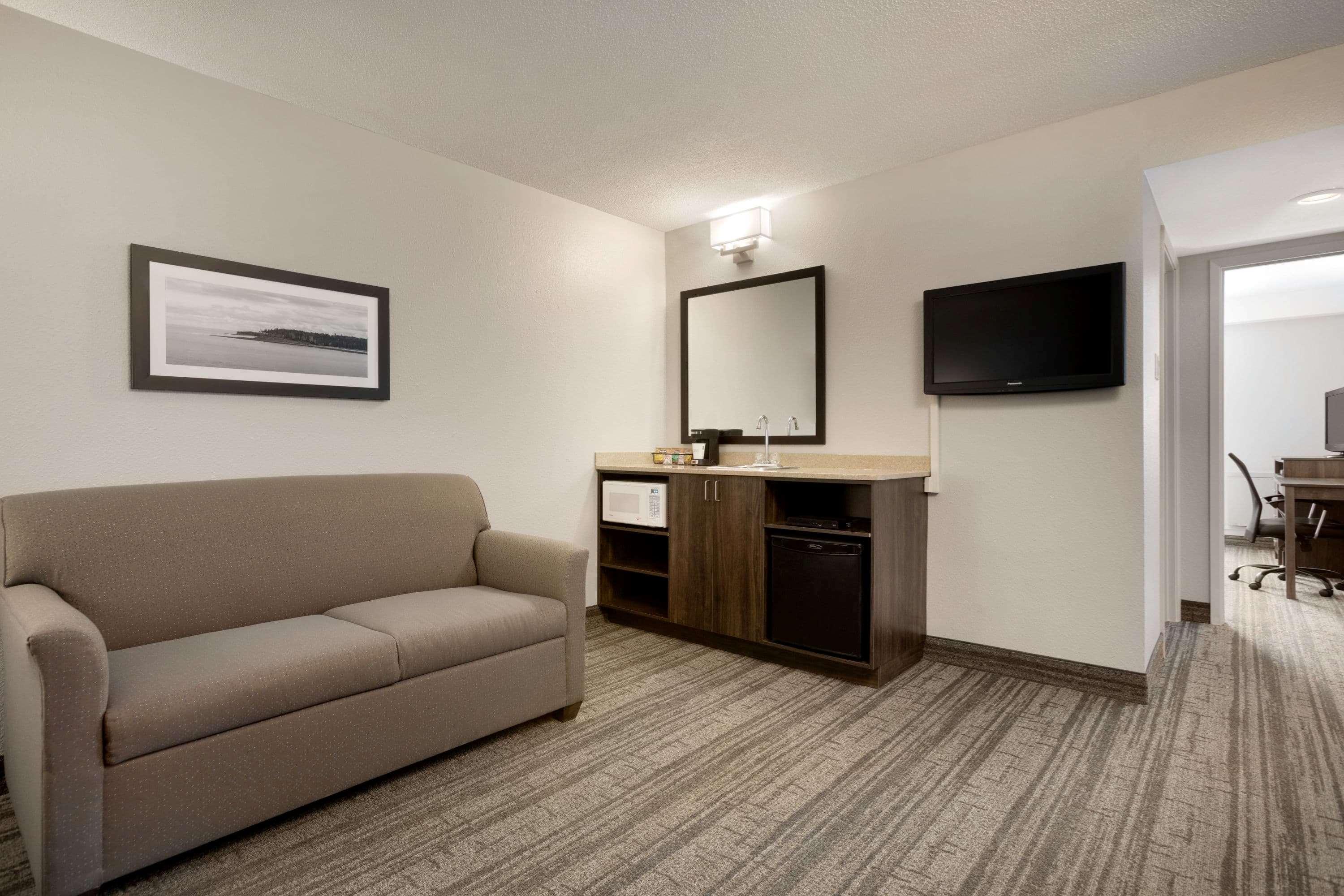 Travelodge Suites By Wyndham New Glasgow Exterior photo